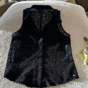 Guess Black Lace Sleeveless Button-Up Blouse